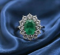 Ring 750 Gold mit Smaragd 1,5 ct und Diamant 0,8 ct - Bild 6