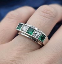 Ring 585 Gelbgold Smaragd 0,4 ct Diamant 0,2 ct - Bild 1
