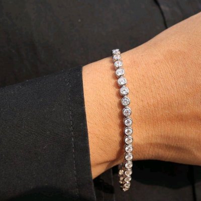 Tennisarmband 750 Gold 3,64 ct Diamanten